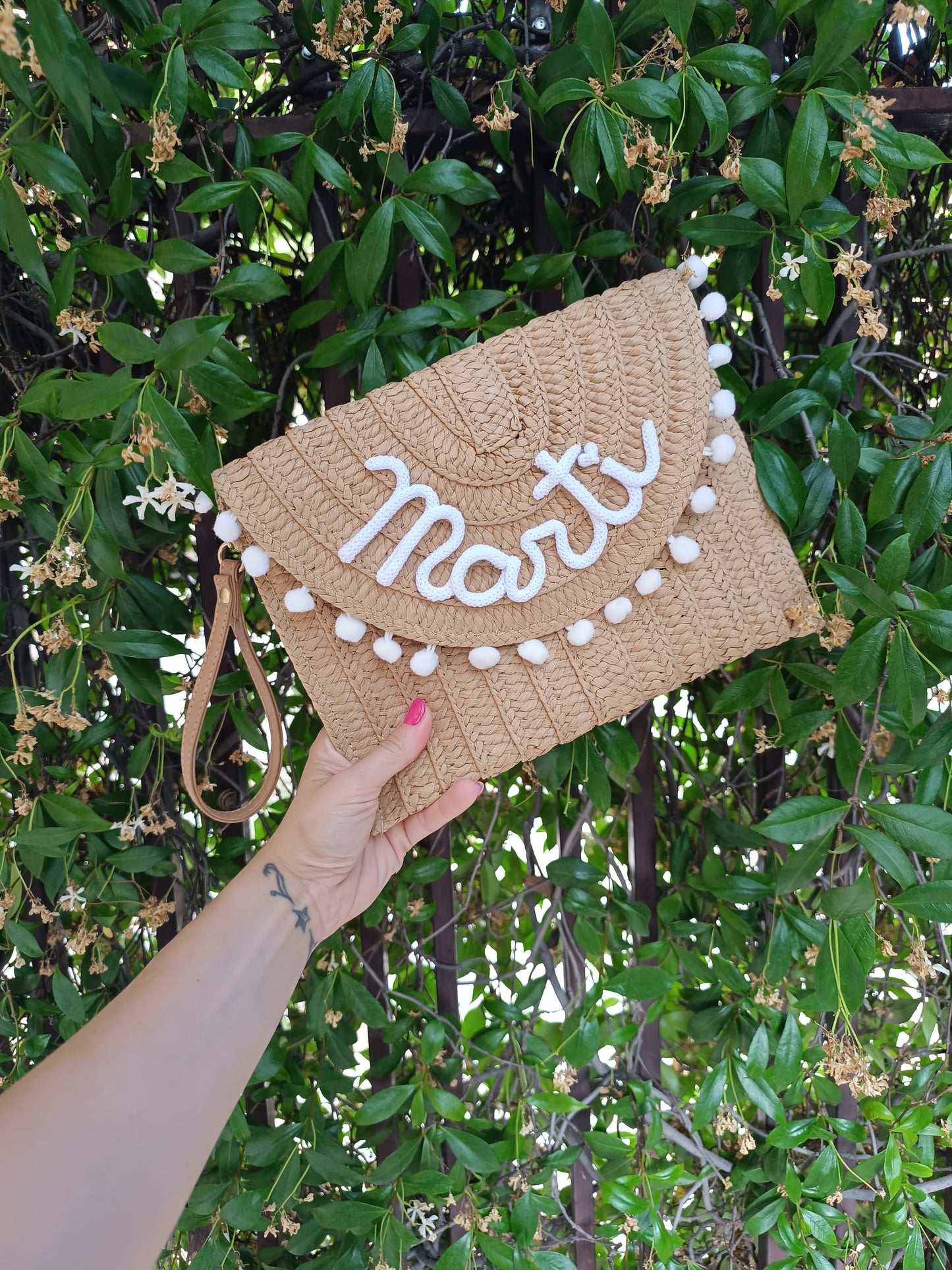 POCHETTE IN PAGLIA CON NOME E PON PON