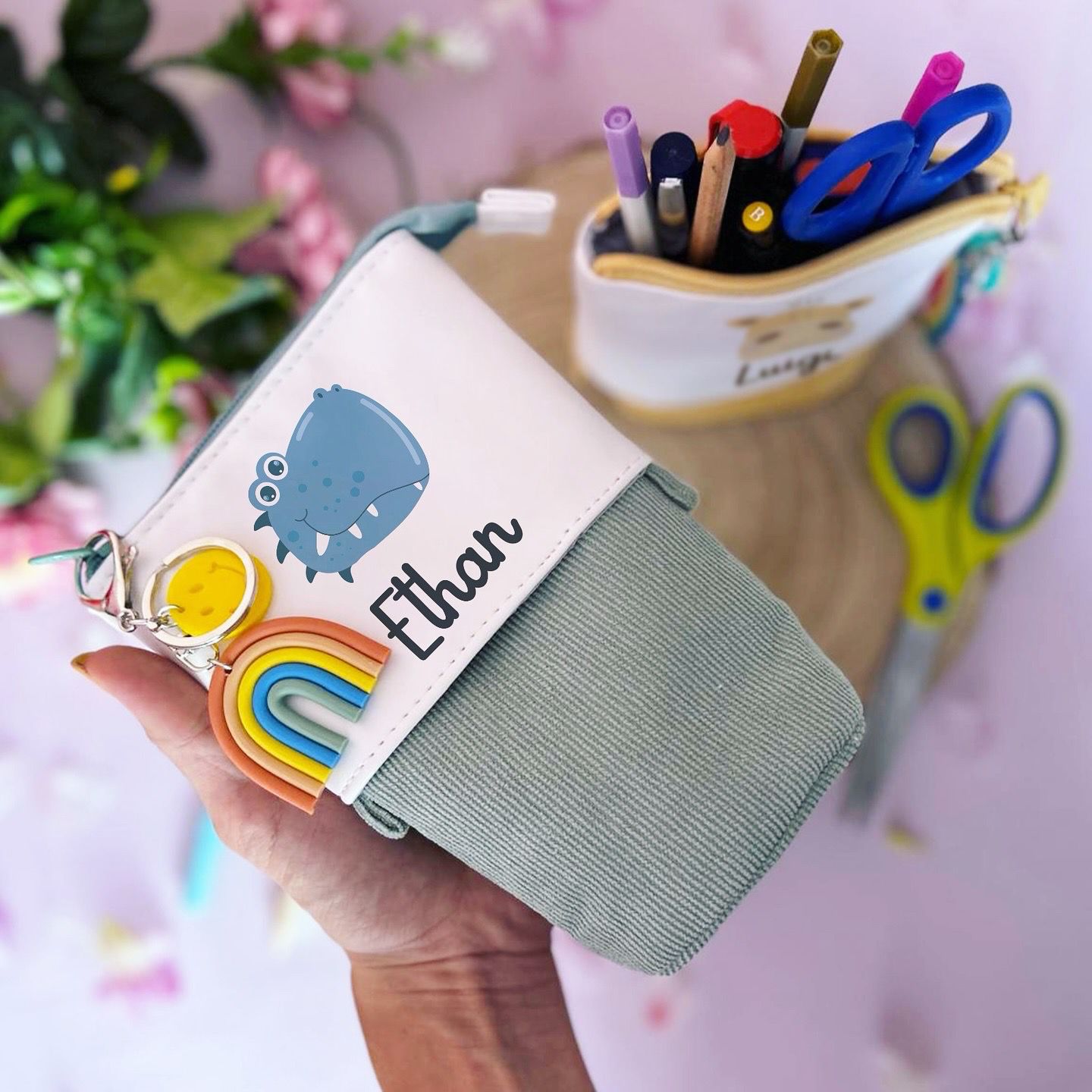 MAGIC PENCIL CASE