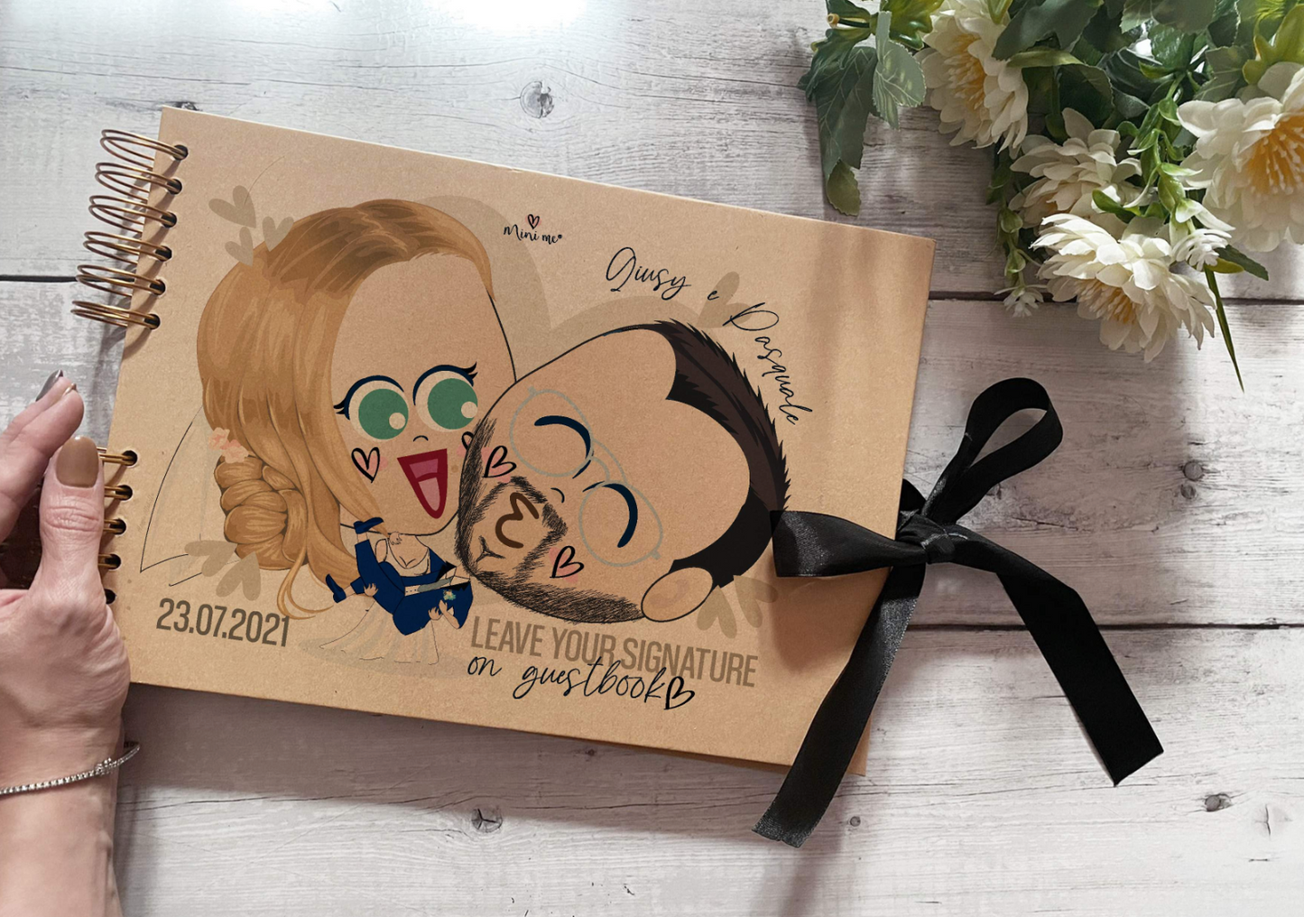 WEDDING GUESTBOOK MINI ME