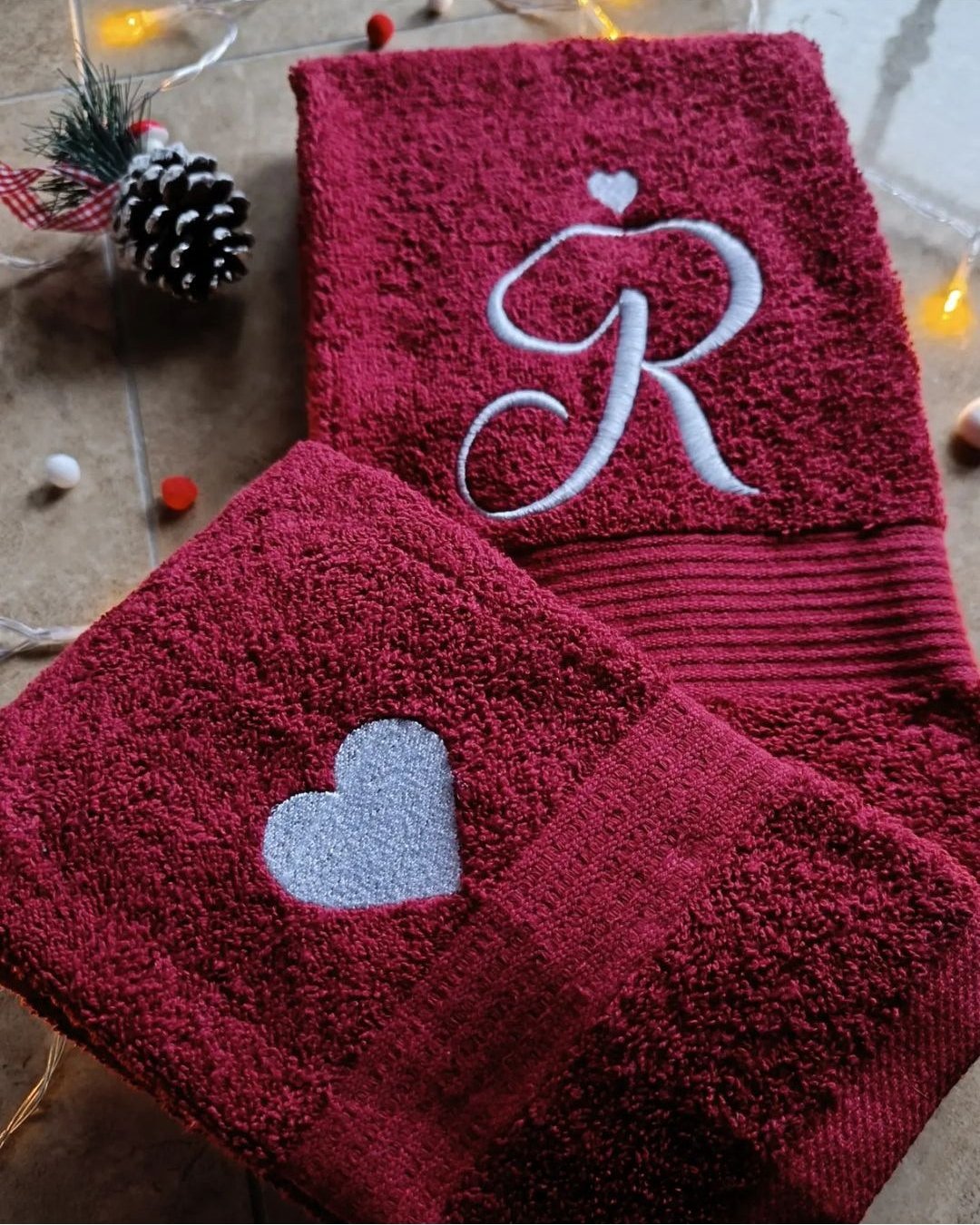 SET DI ASCIUGAMANI PERSONALIZZATI RICAMATI